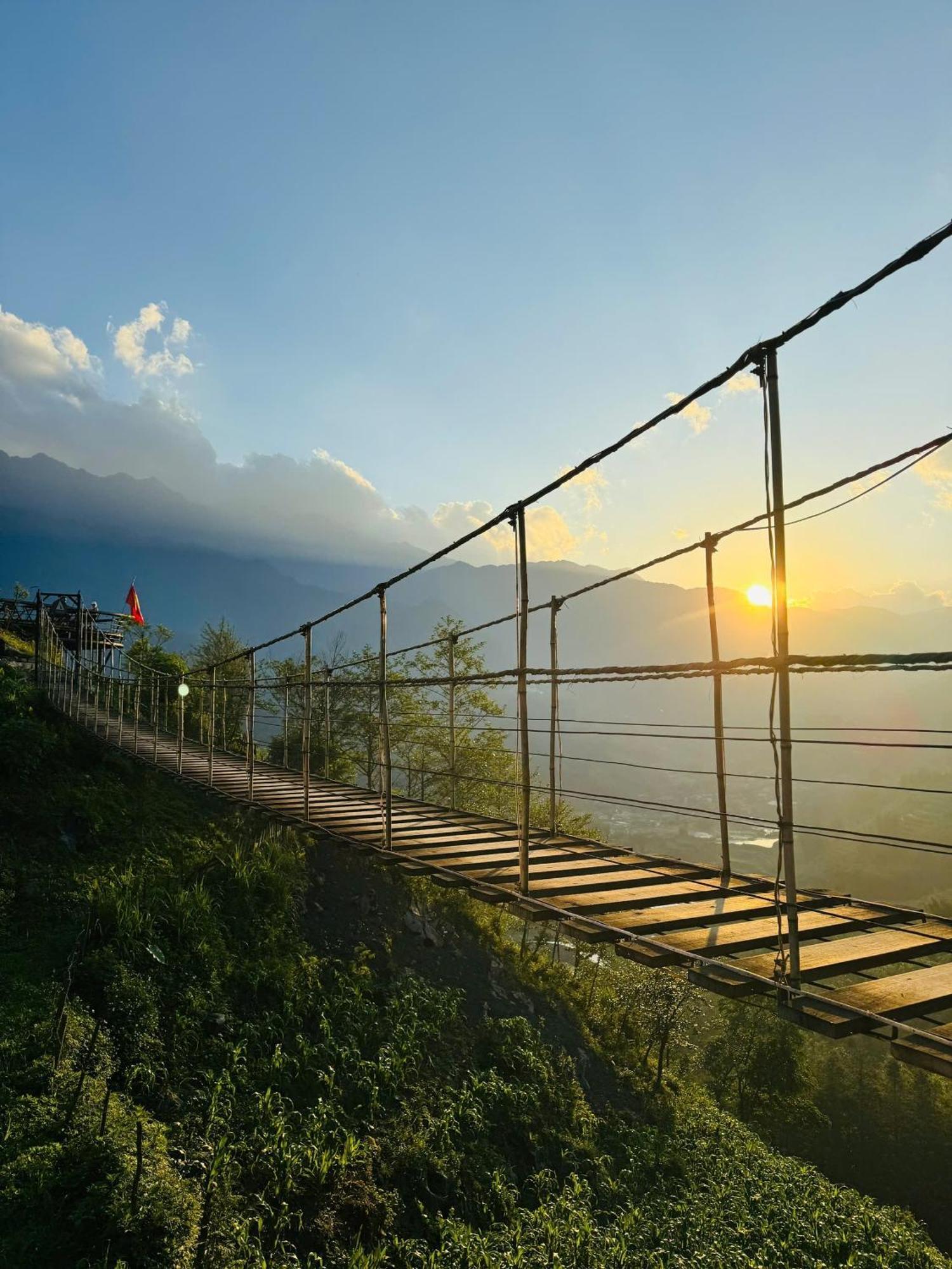 Phansi - Glamping, View Point 360, Bar & Bbq 사파 외부 사진