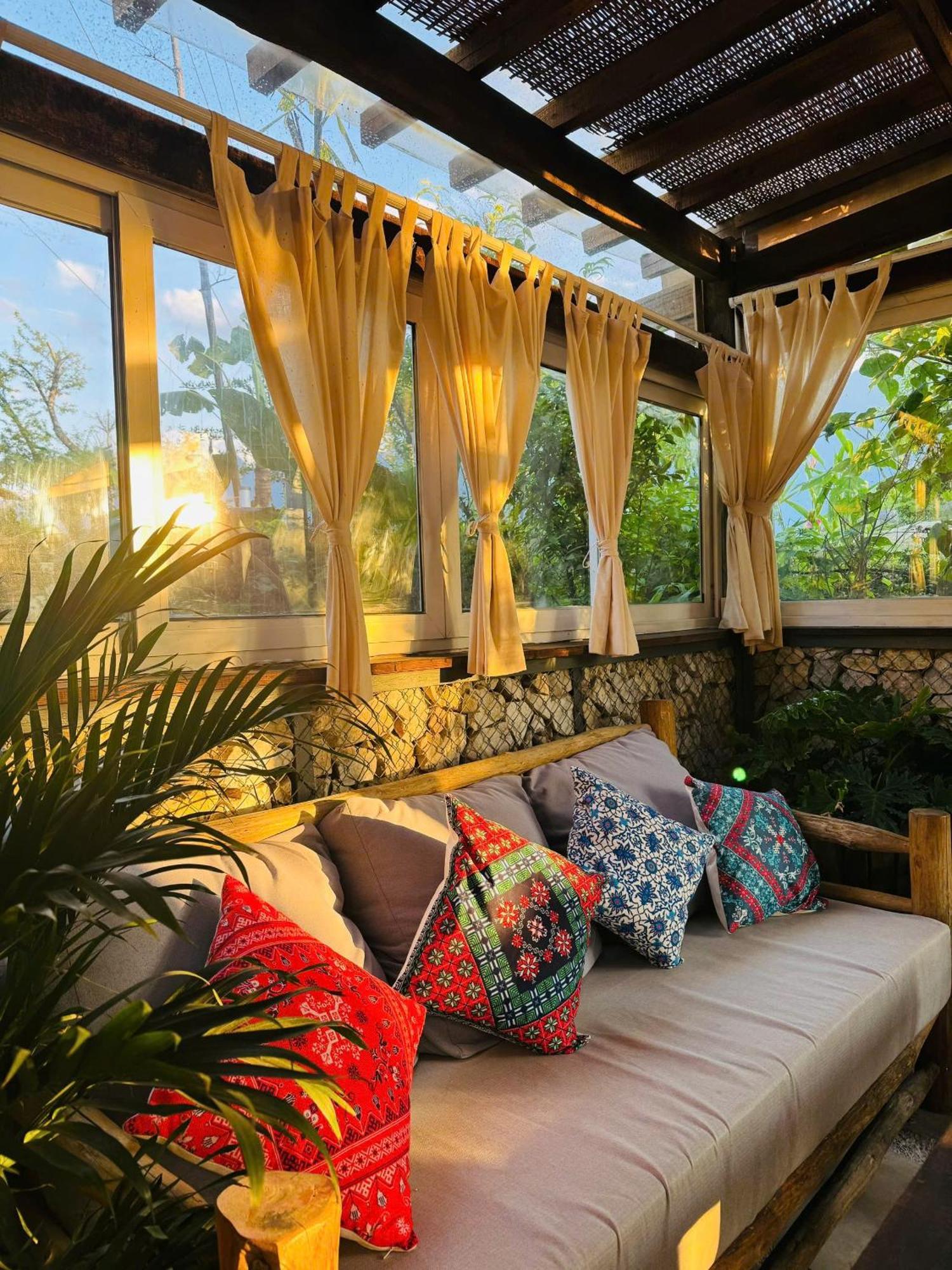 Phansi - Glamping, View Point 360, Bar & Bbq 사파 외부 사진